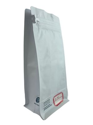 Sacchetto di confezionamento di caffè in carta kraft bianca con fondo piatto e verniciatura matt